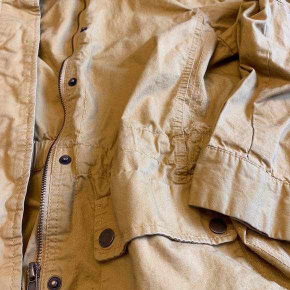 Jacket - Picture 2 of 4